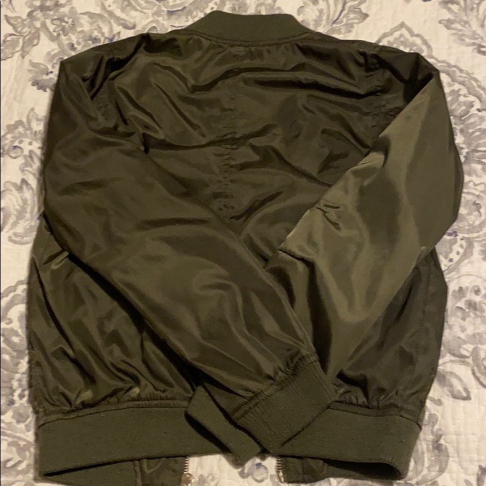 Top - Picture 3 of 3